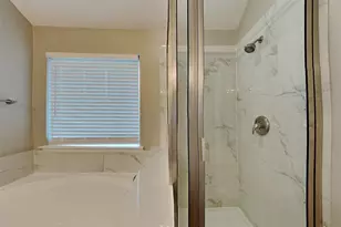 22502 Holbrook Springs Ct, Katy, TX 77449 - Photo 10