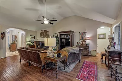 119 N Rambling Ridge Place, The Woodlands, TX 77385 - Photo 16