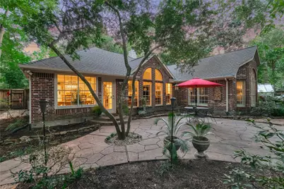119 N Rambling Ridge Place, The Woodlands, TX 77385 - Photo 2
