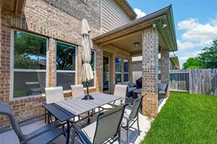 2029 Arrowood Glen Dr, Houston, TX 77077 - Photo 32