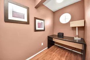 3600 Jeanetta St, Houston, TX 77063 - Photo 32