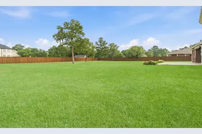 2716 Silverstone Way, Conroe, TX 77304 - Photo 24