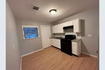 6818 Weston Street #1, Houston, TX 77021 - Photo 4