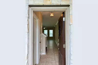 10914 Camarillo Court, Houston, TX 77088 - Photo 4
