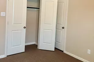 10914 Camarillo Ct, Houston, TX 77088 - Photo 36