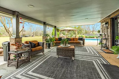 152 Lakewood Drive, Angleton, TX 77515 - Photo 30