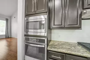 402 Sterling Heights Ln, Houston, TX 77094 - Photo 16