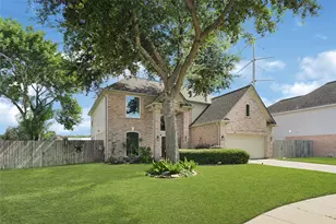 2205 W Van Trease Dr, Deer Park, TX 77536 - Photo 4