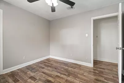 902 E X Street, Deer Park, TX 77536 - Photo 20