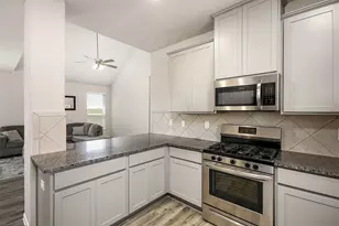 2210 Windy Grove Dr, Texas City, TX 77568 - Photo 12