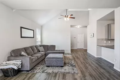 2210 Windy Grove Drive, Texas City, TX 77568 - Photo 6