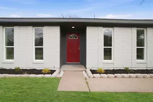 12819 Fern Forest Dr, Houston, TX 77044 - Photo 2