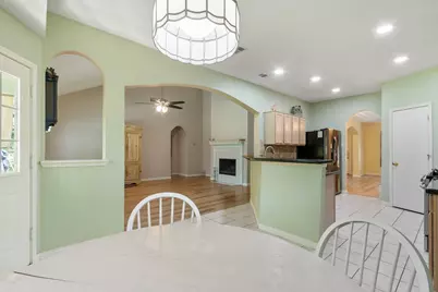 1306 Coppercrest Drive, Spring, TX 77386 - Photo 14