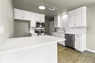 217 Brown Ave, Onalaska, TX 77360 - Photo 14