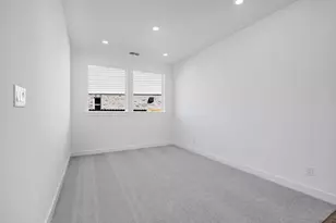 9214 Heckenberg Arbor Ln, Cypress, TX 77433 - Photo 4