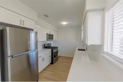 1106 Twin Falls Road, Houston, TX 77088 - Photo 14