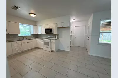 8733 Lugary Drive, Houston, TX 77074 - Photo 6