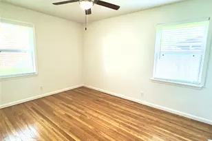 8733 Lugary Dr, Houston, TX 77074 - Photo 16