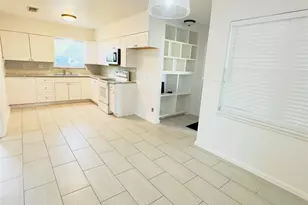 8733 Lugary Dr, Houston, TX 77074 - Photo 12