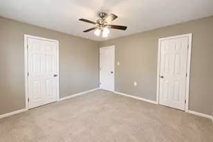 1738 Hollyberry Dr, Houston, TX 77073 - Photo 24