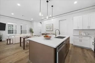 5807 Outer Banks St, Houston, TX 77091 - Photo 8