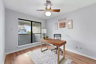 8111 Broadway St, Galveston, TX 77554 - Photo 16