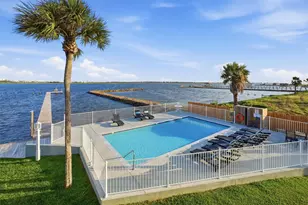 8111 Broadway St, Galveston, TX 77554 - Photo 4