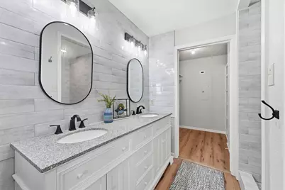 8111 Broadway Street #2, Galveston, TX 77554 - Photo 20