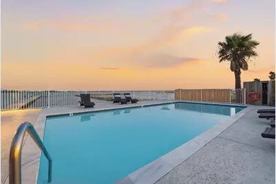8111 Broadway Street #2, Galveston, TX 77554 - Photo 34