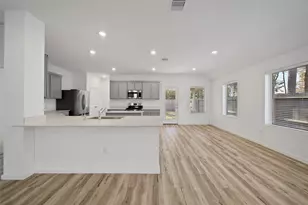 8210 Boundary Waters Dr, Porter, TX 77365 - Photo 8