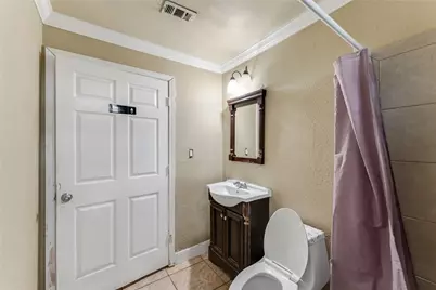 518 Westbrook Drive #1, Houston, TX 77037 - Photo 12