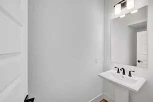 19814 Moonflower Mdw St, Cypress, TX 77433 - Photo 16