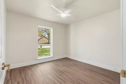 8203 Ivan Reid Drive, Houston, TX 77040 - Photo 18