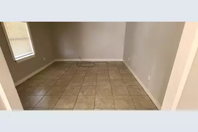 5615 Simsdale Street, Houston, TX 77033 - Photo 6