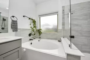21314 Barcelona Hts Trl, Tomball, TX 77377 - Photo 18