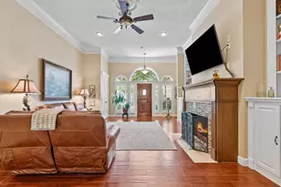 184 Springs Edge Dr, Conroe, TX 77356 - Photo 6