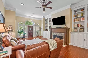 184 Springs Edge Dr, Conroe, TX 77356 - Photo 4