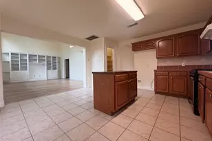 8530 Regalbrook, Houston, TX 77095 - Photo 6
