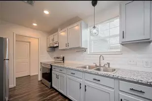 2604 Windsor Ln, Pasadena, TX 77506 - Photo 2