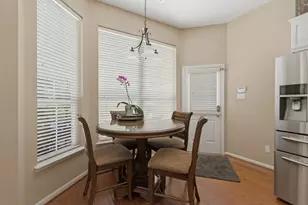 163 Bristol Bend Cir, The Woodlands, TX 77382 - Photo 14
