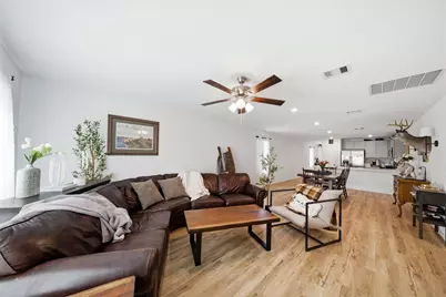 14502 Woodcott Warren Way, Fresno, TX 77583 - Photo 4