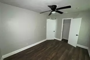 5034 Rapido Rd, Houston, TX 77033 - Photo 10