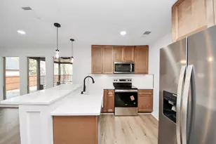 13946 Dolphin Dr, Willis, TX 77318 - Photo 16