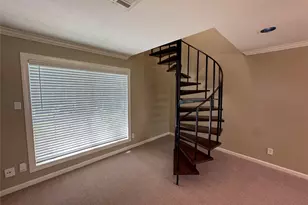 10220 Memorial Dr, Houston, TX 77024 - Photo 10