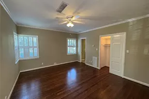 10220 Memorial Dr, Houston, TX 77024 - Photo 18