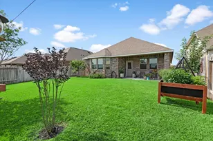 31514 Elkcreek Bend Dr, Hockley, TX 77447 - Photo 2
