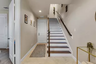 1877 Dart St, Houston, TX 77007 - Photo 16