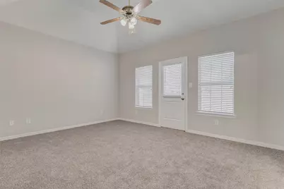 12551 Lake Conroe Hills Dr, Willis, TX 77318 - Photo 18