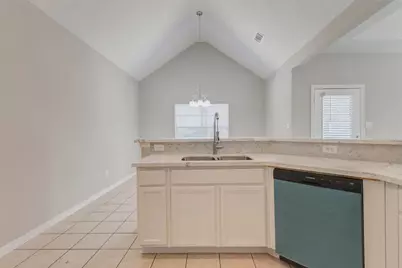 12551 Lake Conroe Hills Dr, Willis, TX 77318 - Photo 16