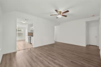 11007 View Pointe Lane, Houston, TX 77034 - Photo 14